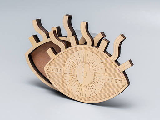 'Apple in My Eye' Wooden Jewelry Box wooden box idea