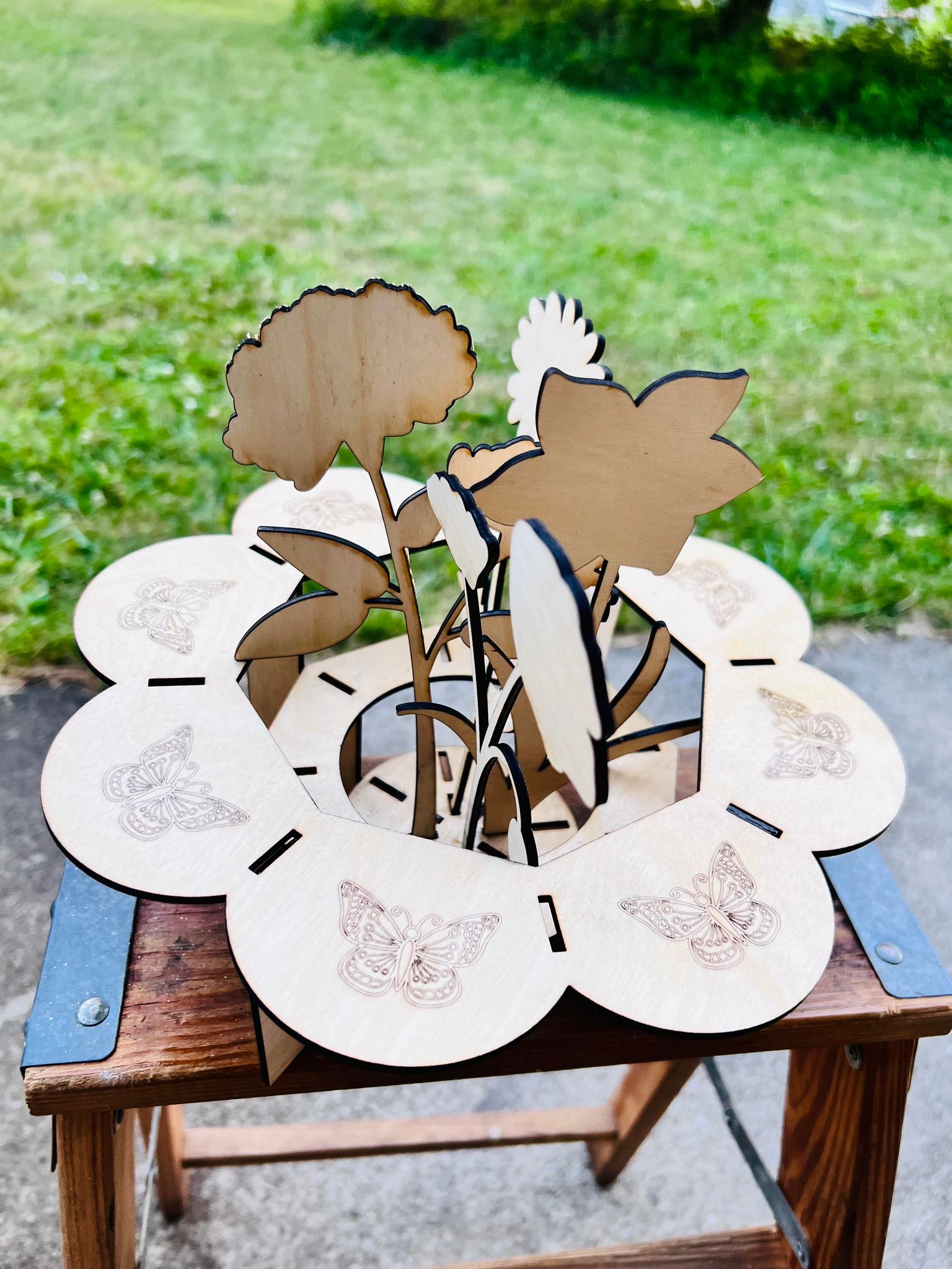 Wooden Flower and Pot Home Deco wooden flower design