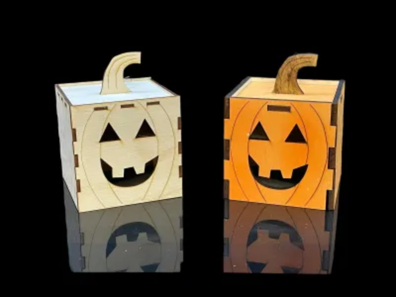 Jack-o'-lantern in legno - vero progetto zucca Atomm