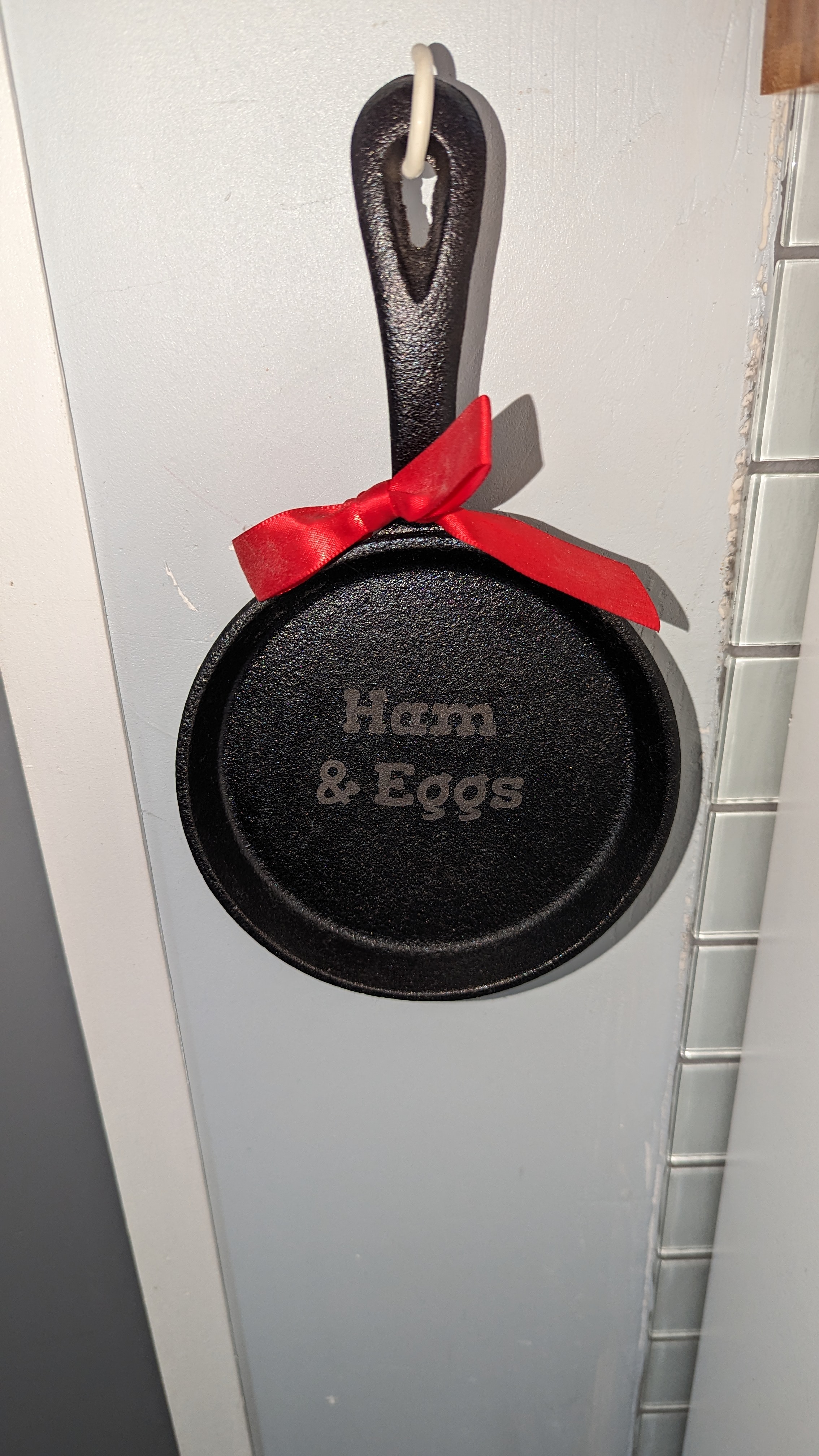 Cast Iron Frying Pan Wall Decor laser engraved metal kitchen idea