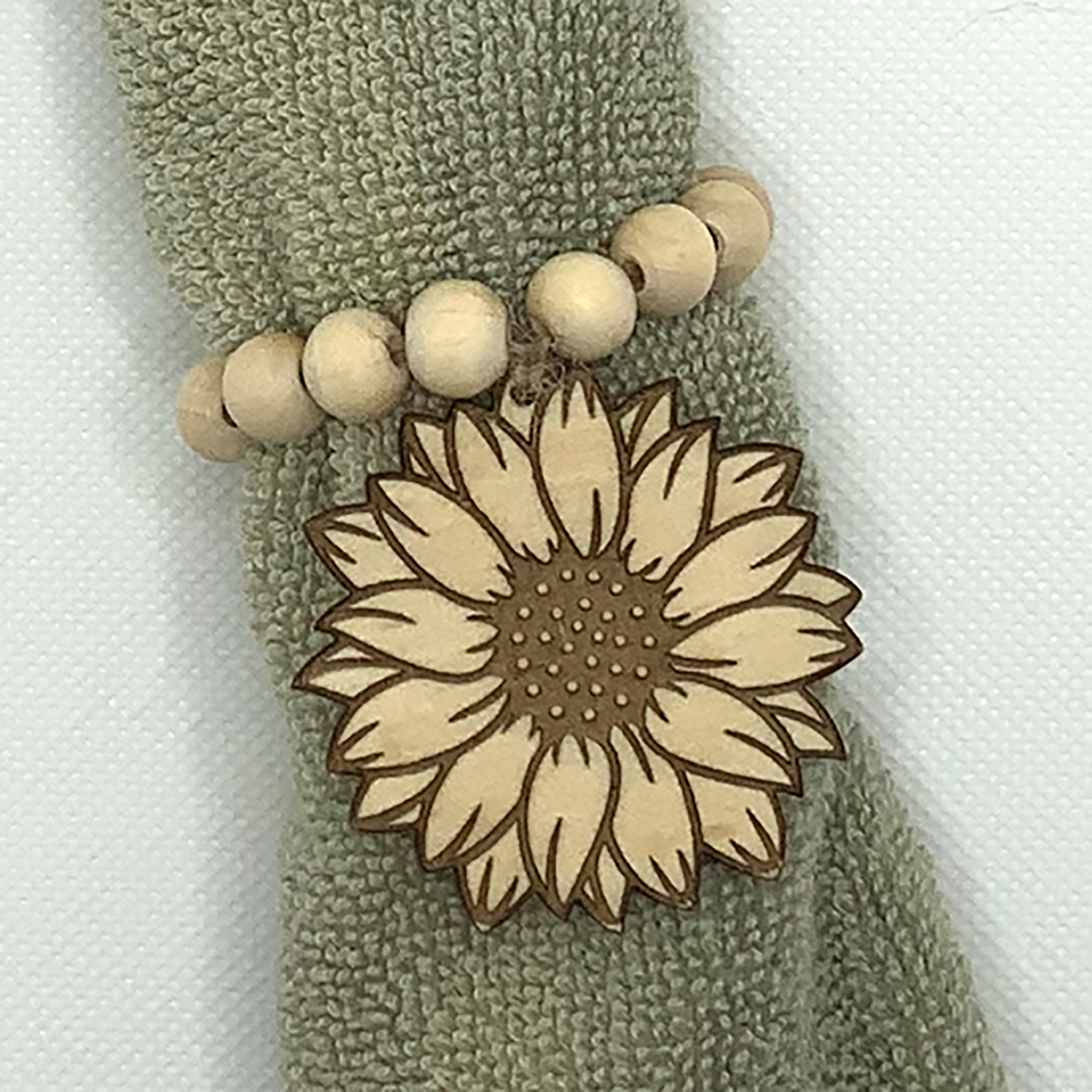 Cheerful sunflower-shaped napkin ring for spring and summer tables