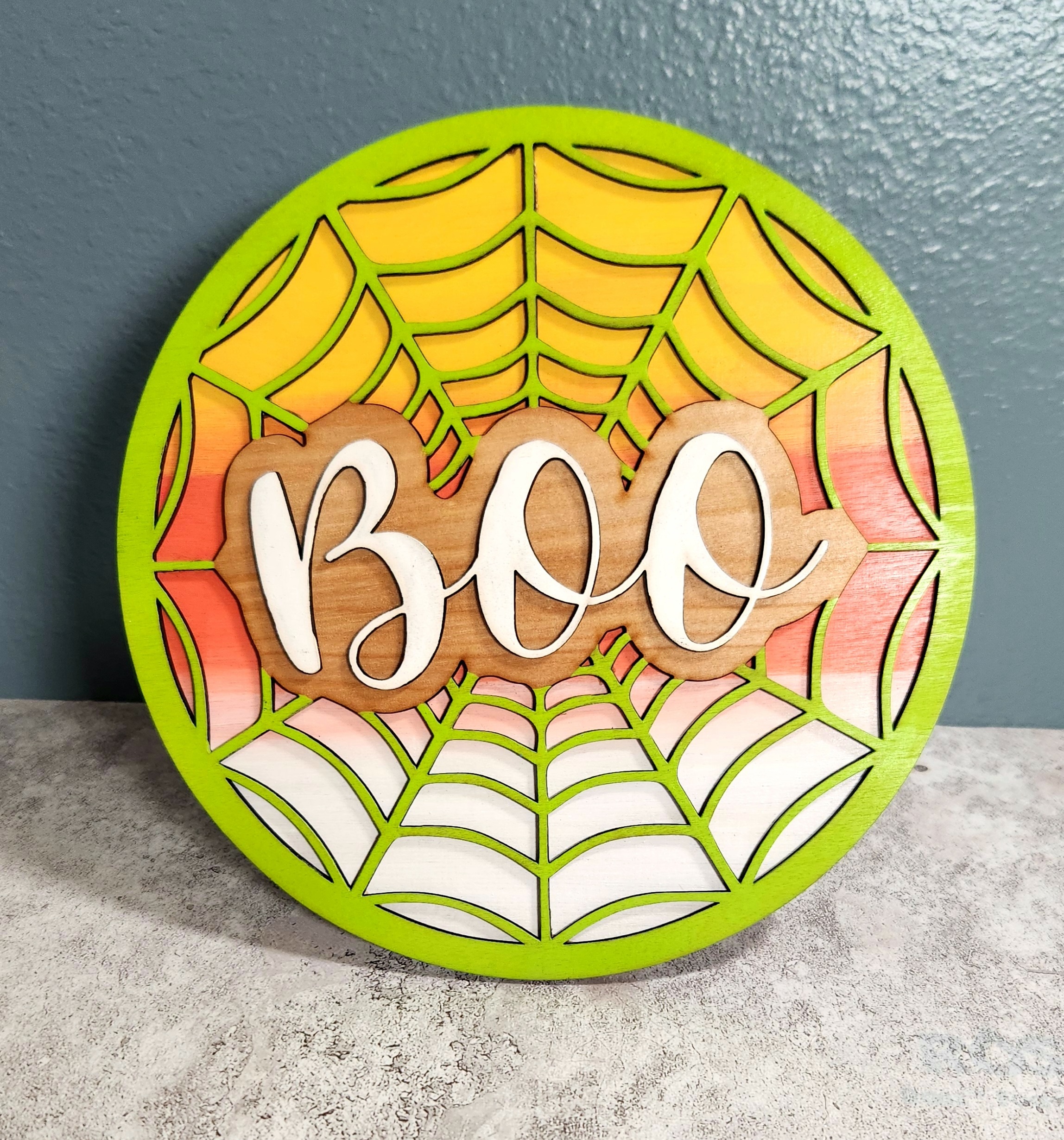 Panneau Halloween rond Boo, décoration d'Halloween pour extérieur découpée au laser