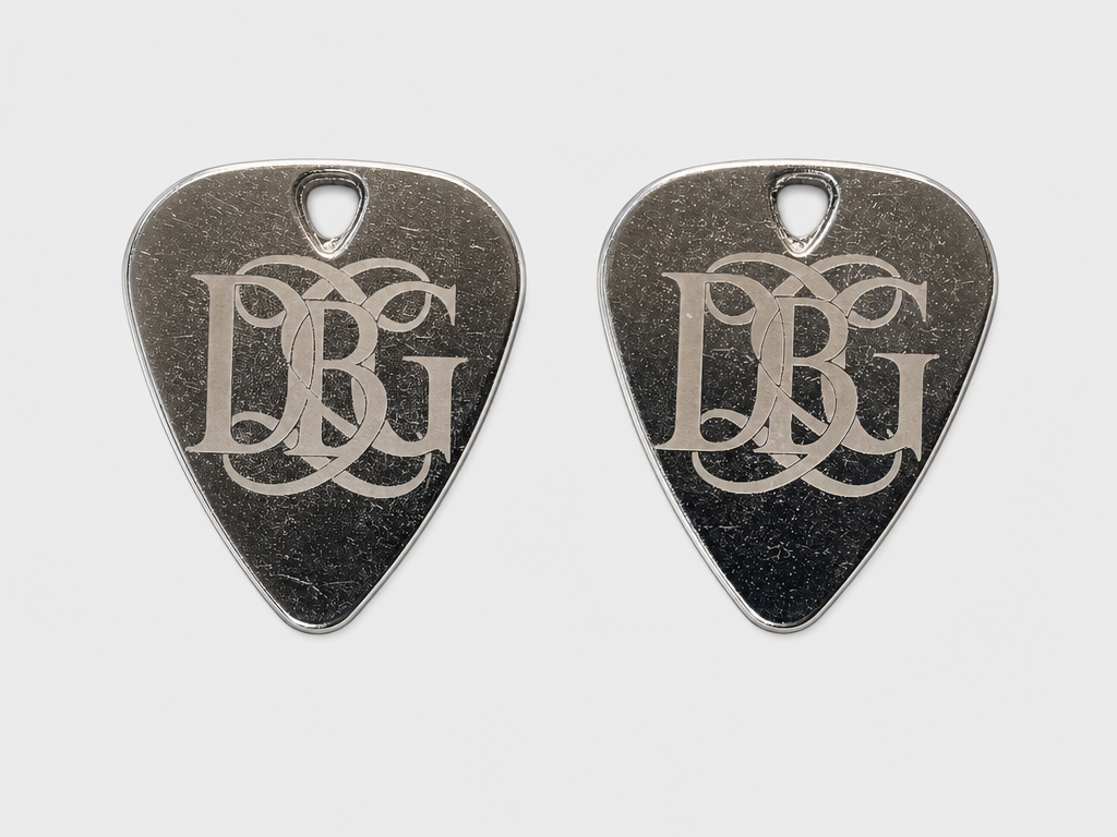 Ein Monogramm-Design mit den drei Buchstaben DBG