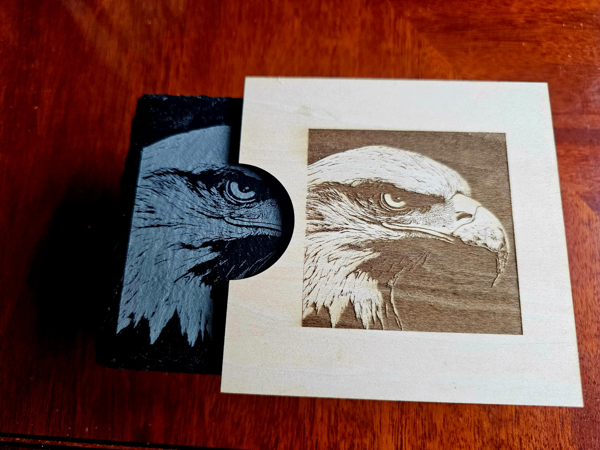 Eagle shaped coaster holder to match slate eagle coasters