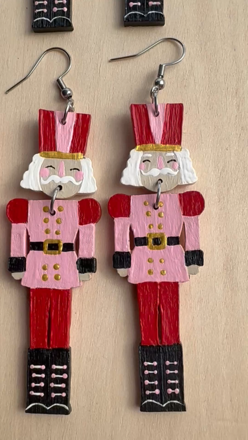 [Laser cut and engrave] Hand Painted Wooden Nutcracker Soldier Earrings