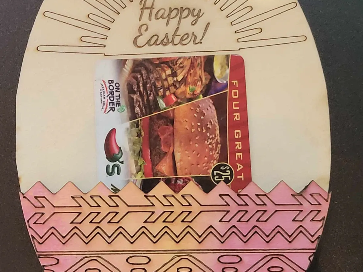 Easter Egg Gift Card Holder with Sunrays easter gift design