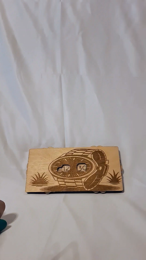 [Laser cut and engrave] Laser Cut Wooden Parking Timer with Watch Design