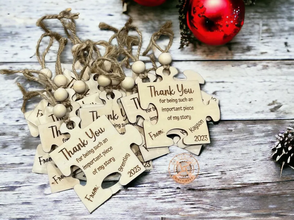 Thank You Puzzle Ornament laser cut design