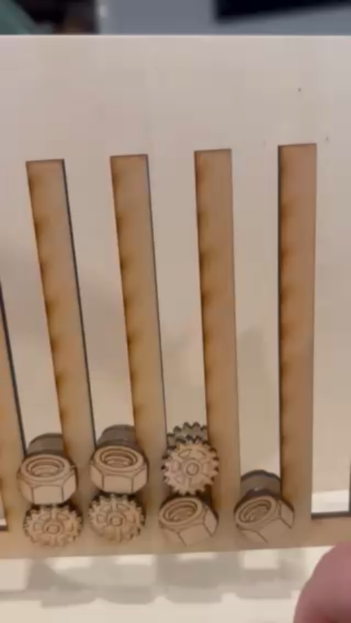 [Laser cut and engrave] Dad's Race to Connect-4