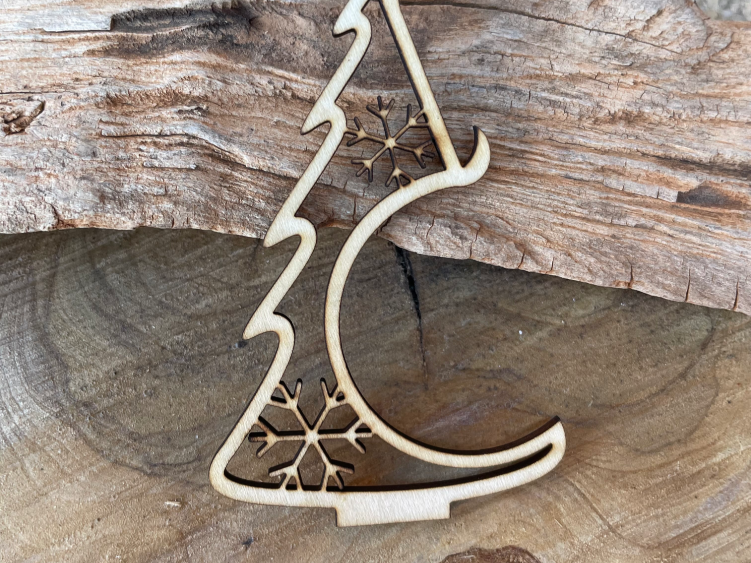 Hanging Tree with Snowflakes ceiling Christmas decoration idea
