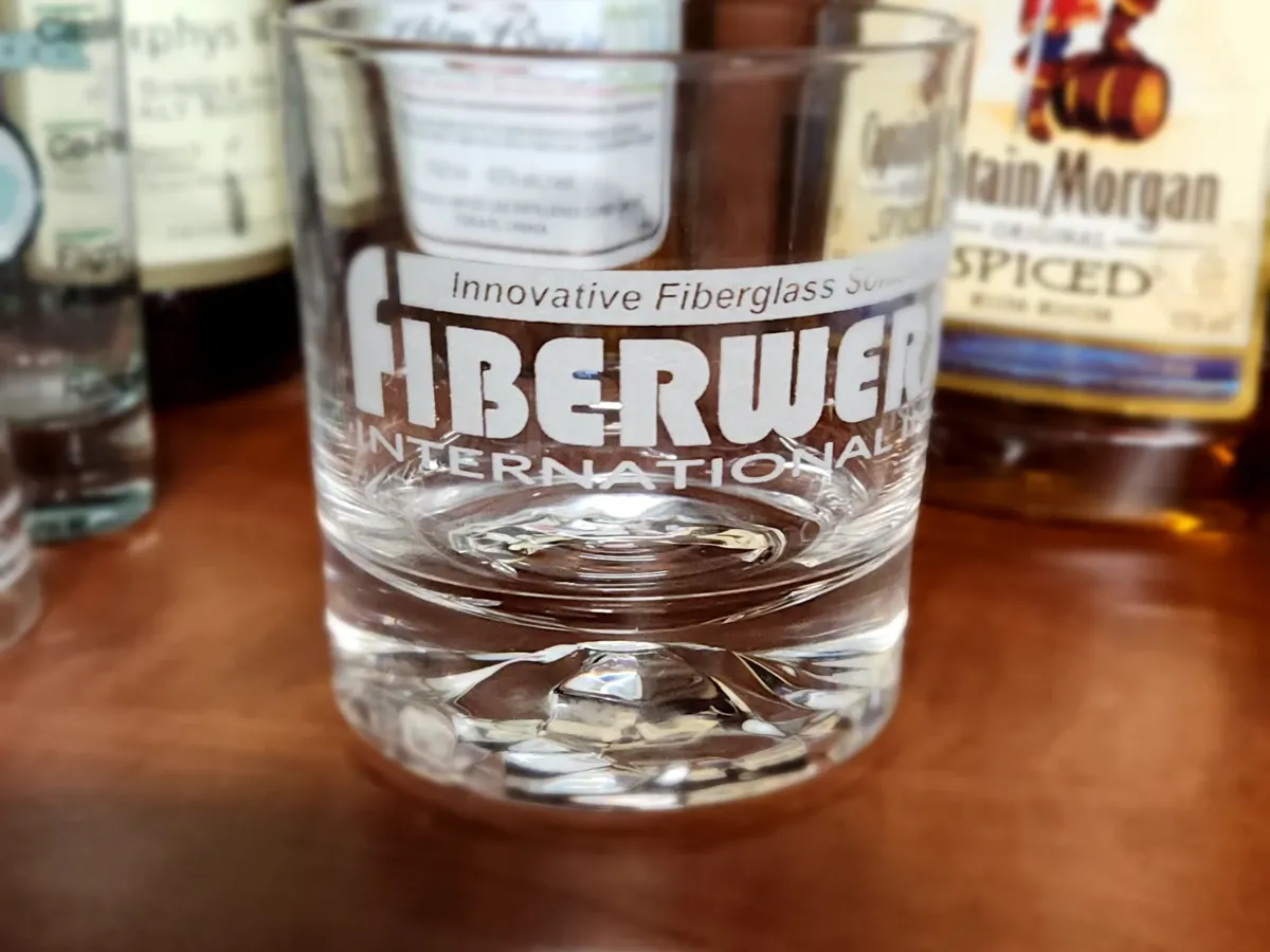 Crystal Whiskey Glass Engraving valentines day gift for men design