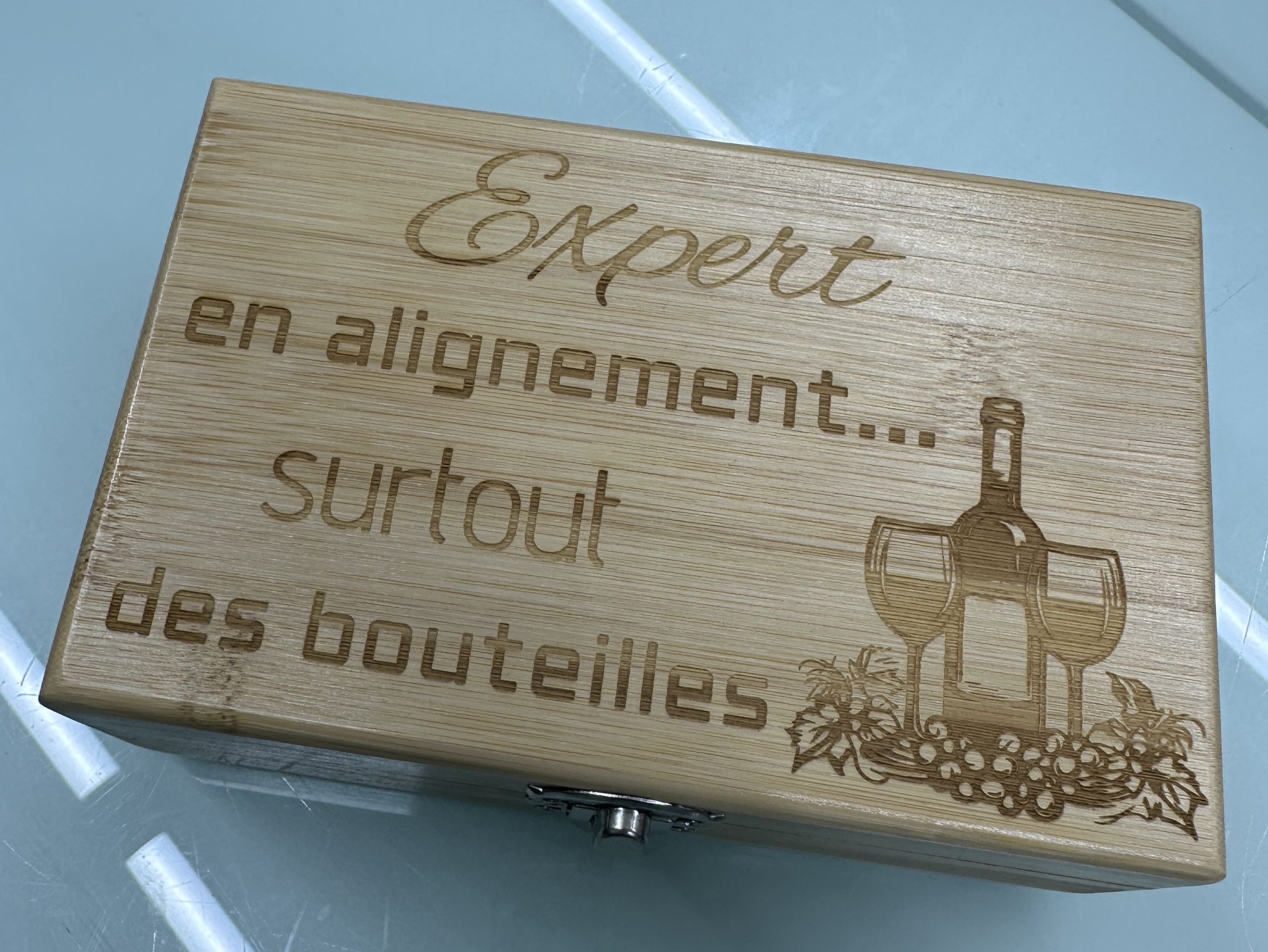 Box with French Wine Bottle Design wooden box idea