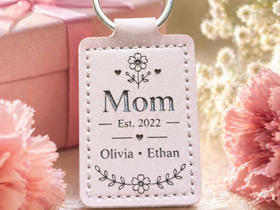 Personalized Mother's Day Keyring mother's day gift design