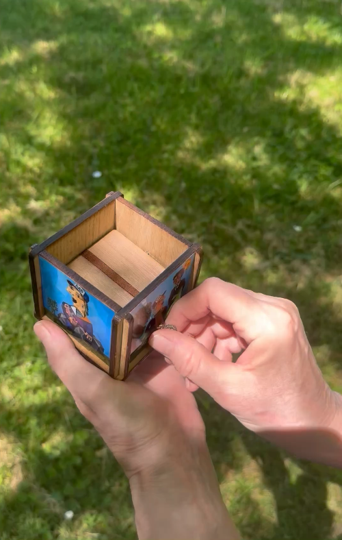[Laser cut and engrave,Other] Surprise Spin Box