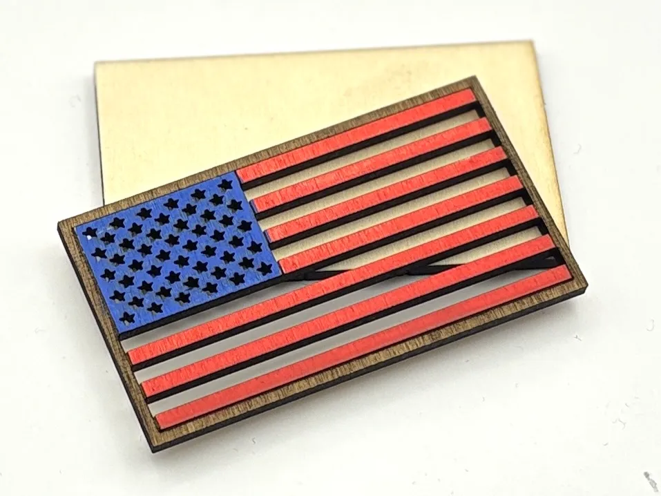 Wooden American flag cutout wall decoration