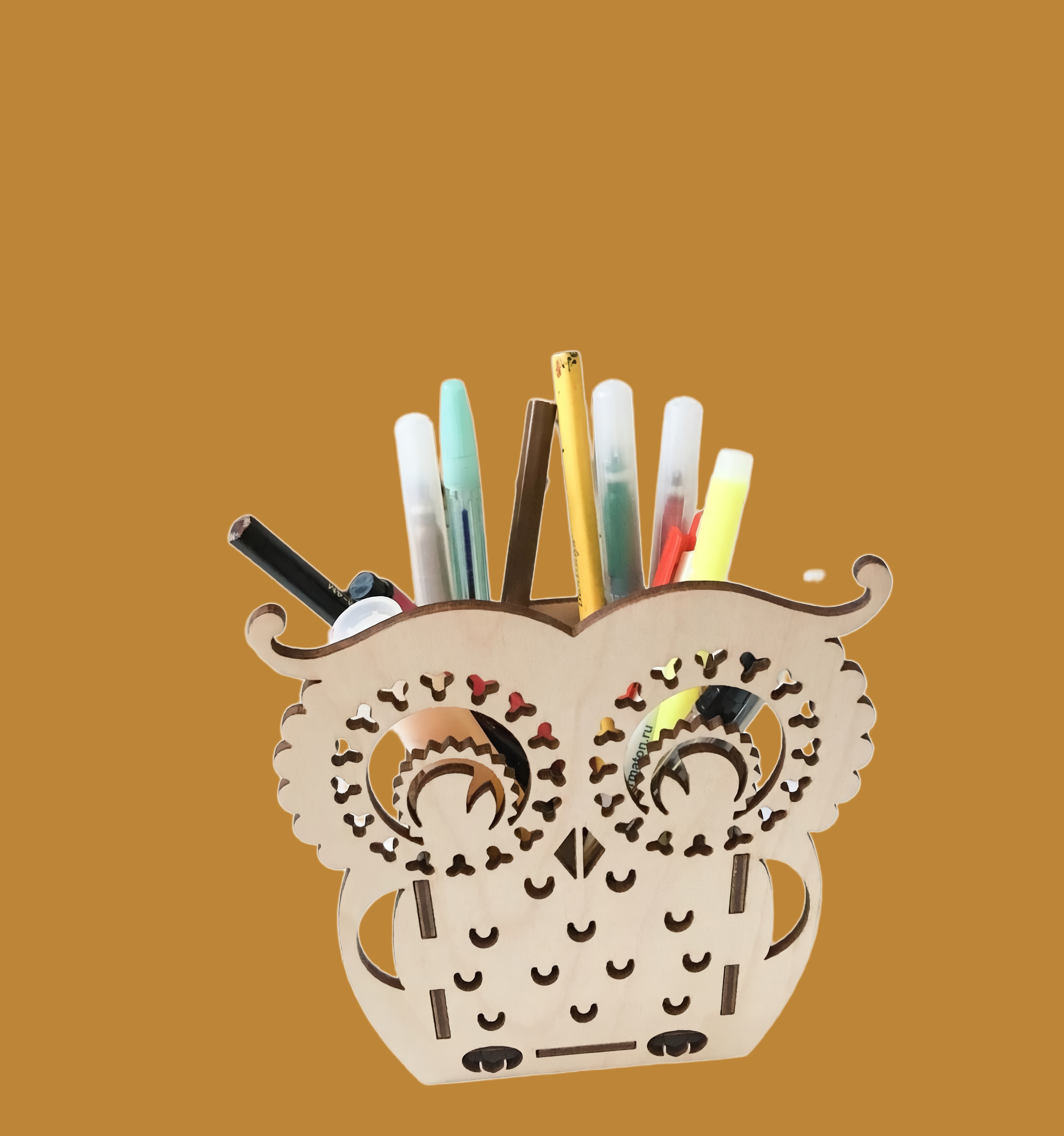 Owl-Themed Wooden Pen Holder gift idea