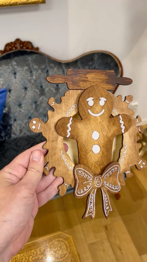 [Laser cut and engrave] Laser Cut Wooden Gingerbread Man Christmas Door Sign Decoration