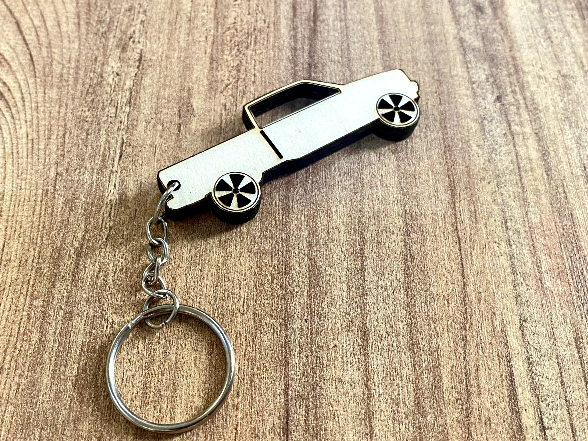 Wooden Car-Shaped Keychain laser cut keychain idea for men