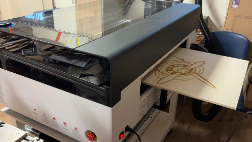 [Laser cut and engrave] Laser Cut Wooden Airplane with Cartoon Pilot and Baby in Barrel