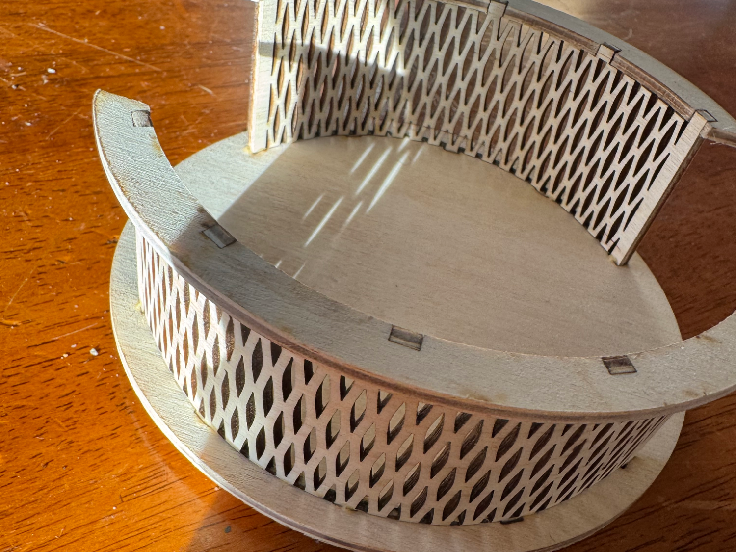 4 inch round coaster holder for laser cutting