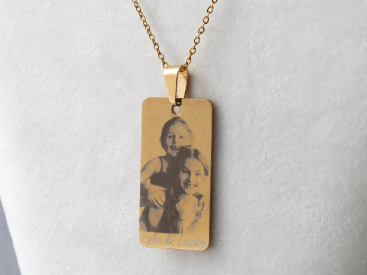 Idea regalo per la fidanzata: collana personalizzata