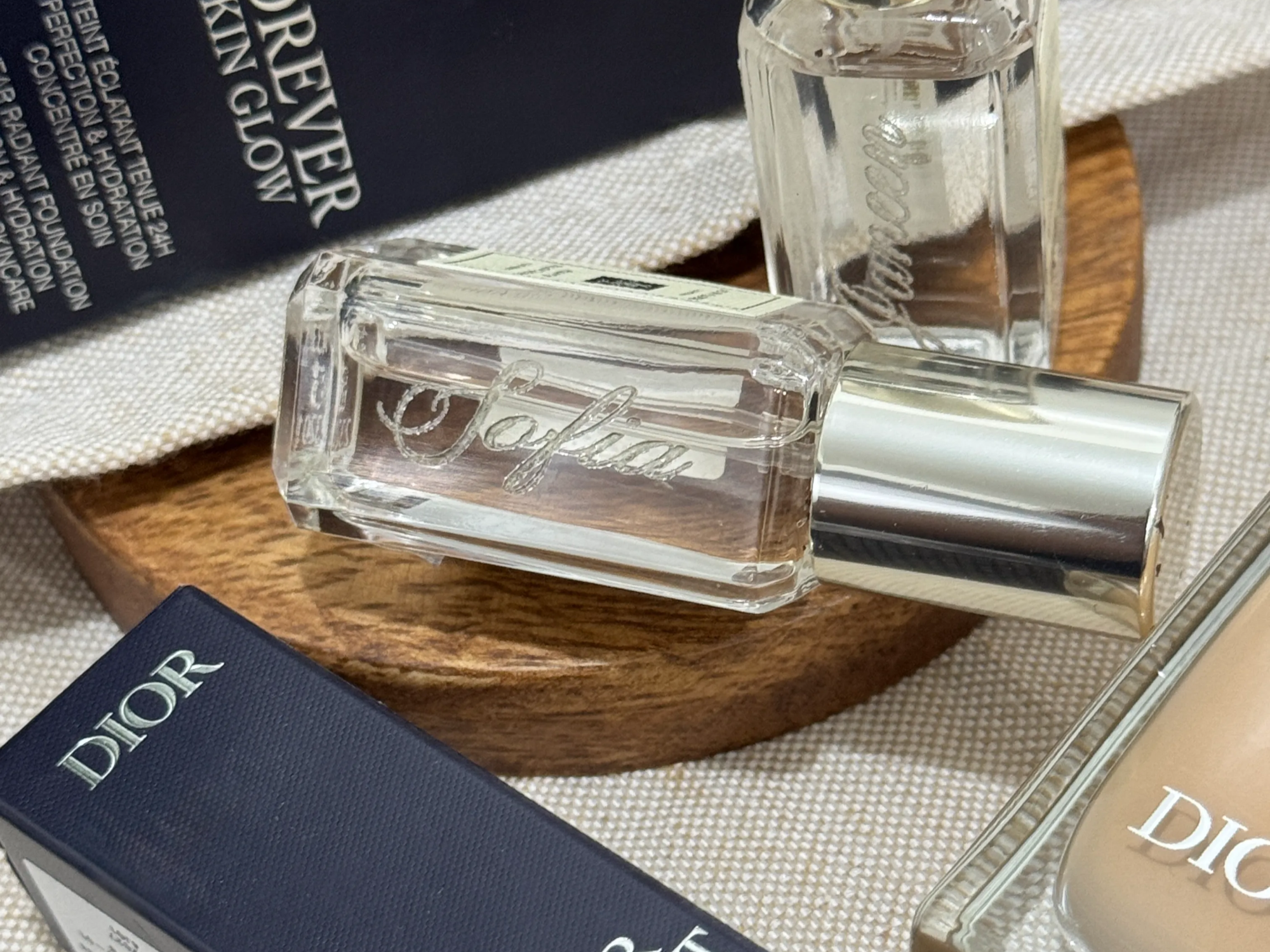 Engraved Perfume Bottles birthday gift design