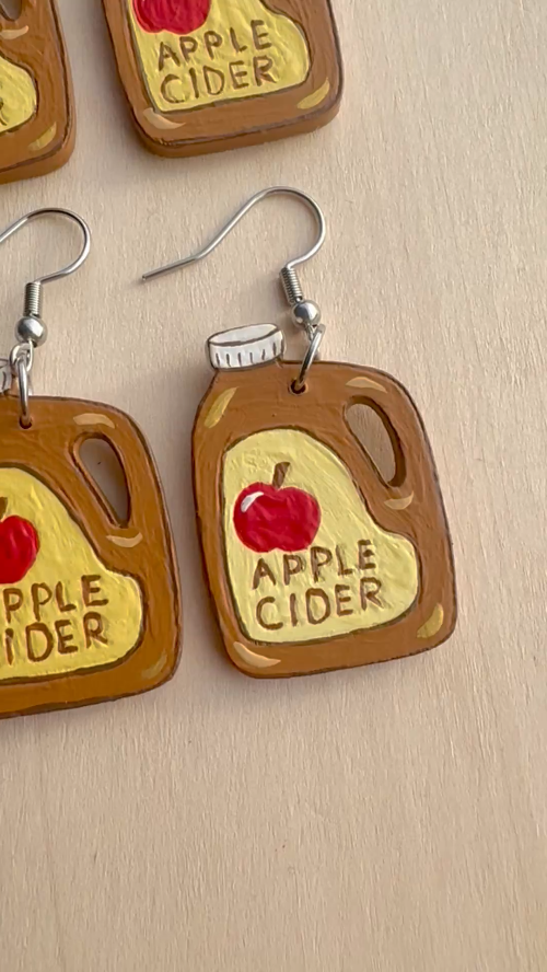 [Laser cut and engrave] Apple Cider jug earrings, perfect for fall