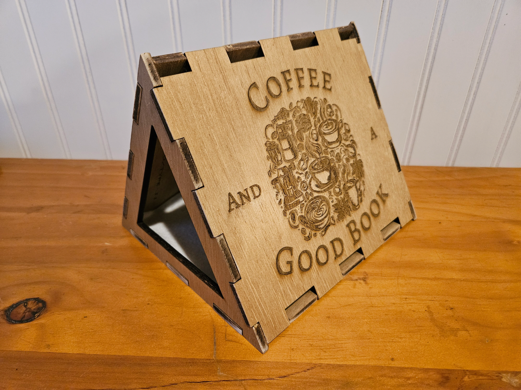 Buchzelt und Kindle-Ständer Laser-Cut-Kochbuchständer-Idee