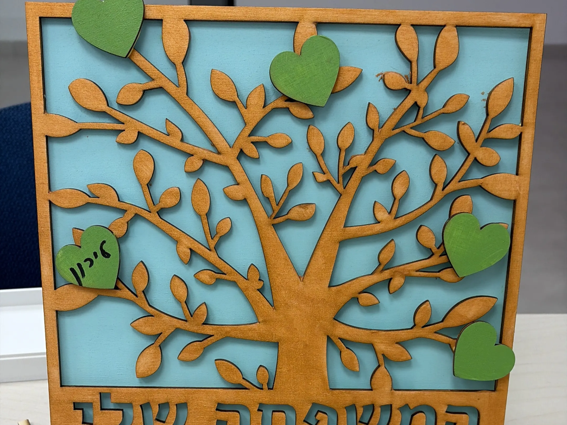 Family Tree Wall Art with Heart Accents gift design
