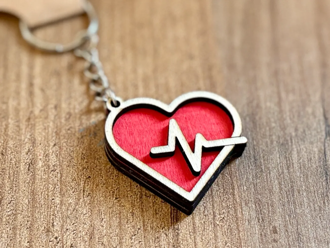 Heart-shaped keychain with heartbeat design - Ready to Use Files - Atomm