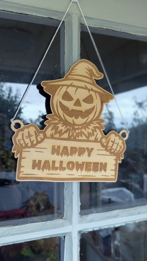 [Laser cut and engrave] Happy Halloween Scarecrow Pumpkin Wall Hanging Sign