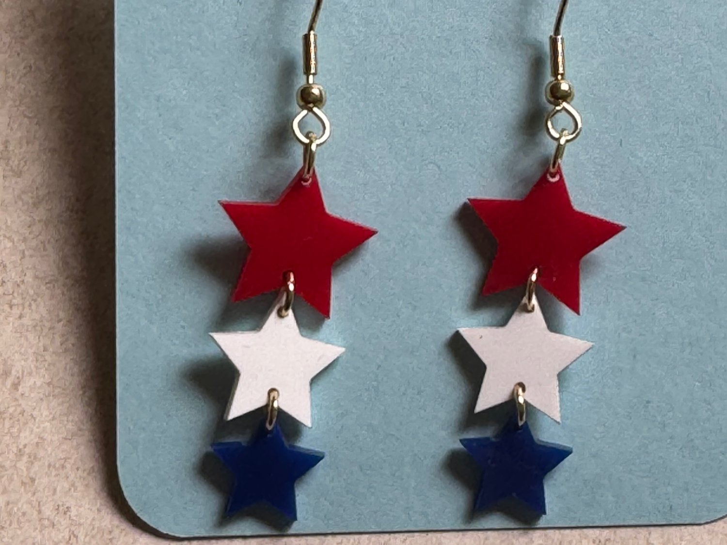 Red white and blue stars earrings — free patriotic laser/print project file on Atomm