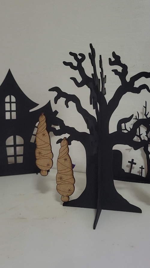 [Laser cut and engrave] Sweet Corpse Tree