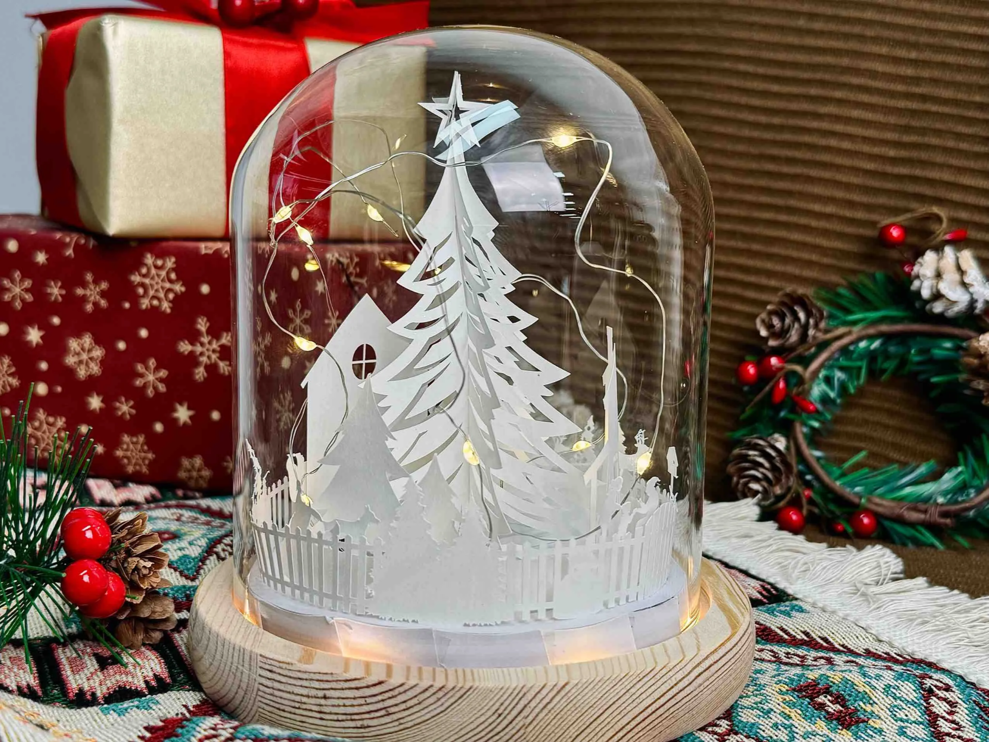 Christmas Paper Lantern light up Christmas tree ornament idea