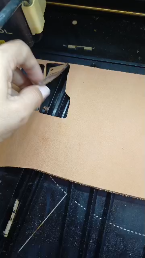 [Laser cut and engrave] Personalized Laser Engraved Leather Crossfit Keychain