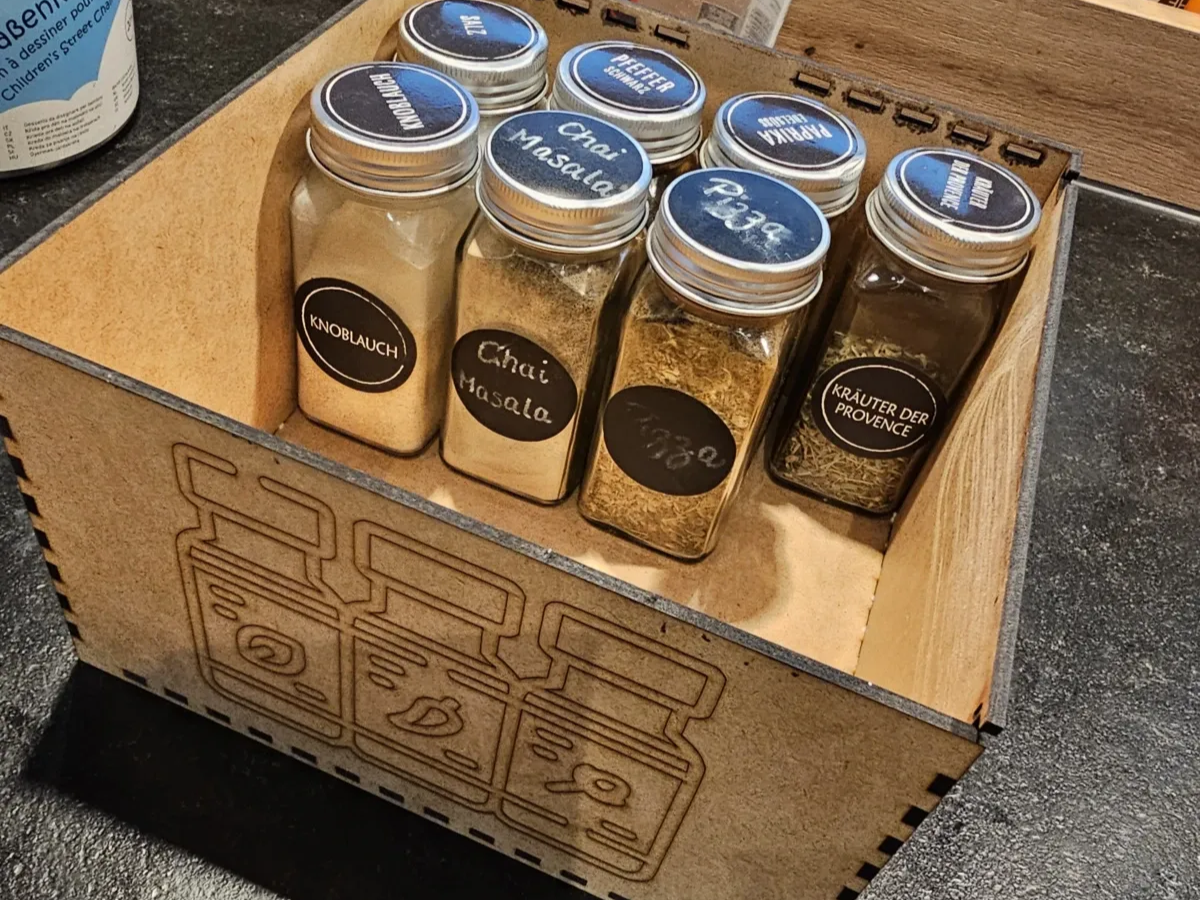 Spice Transport Box laser cut spice storage idea