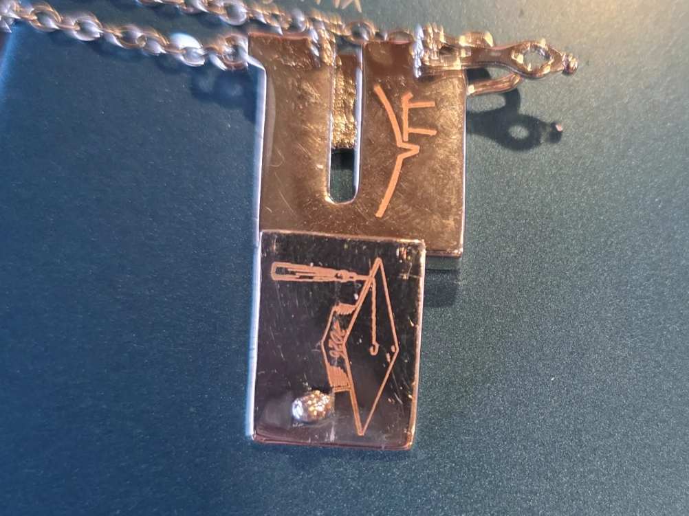 Graduation Cap Charm Necklace with 2026 Inscription graduation gift design
