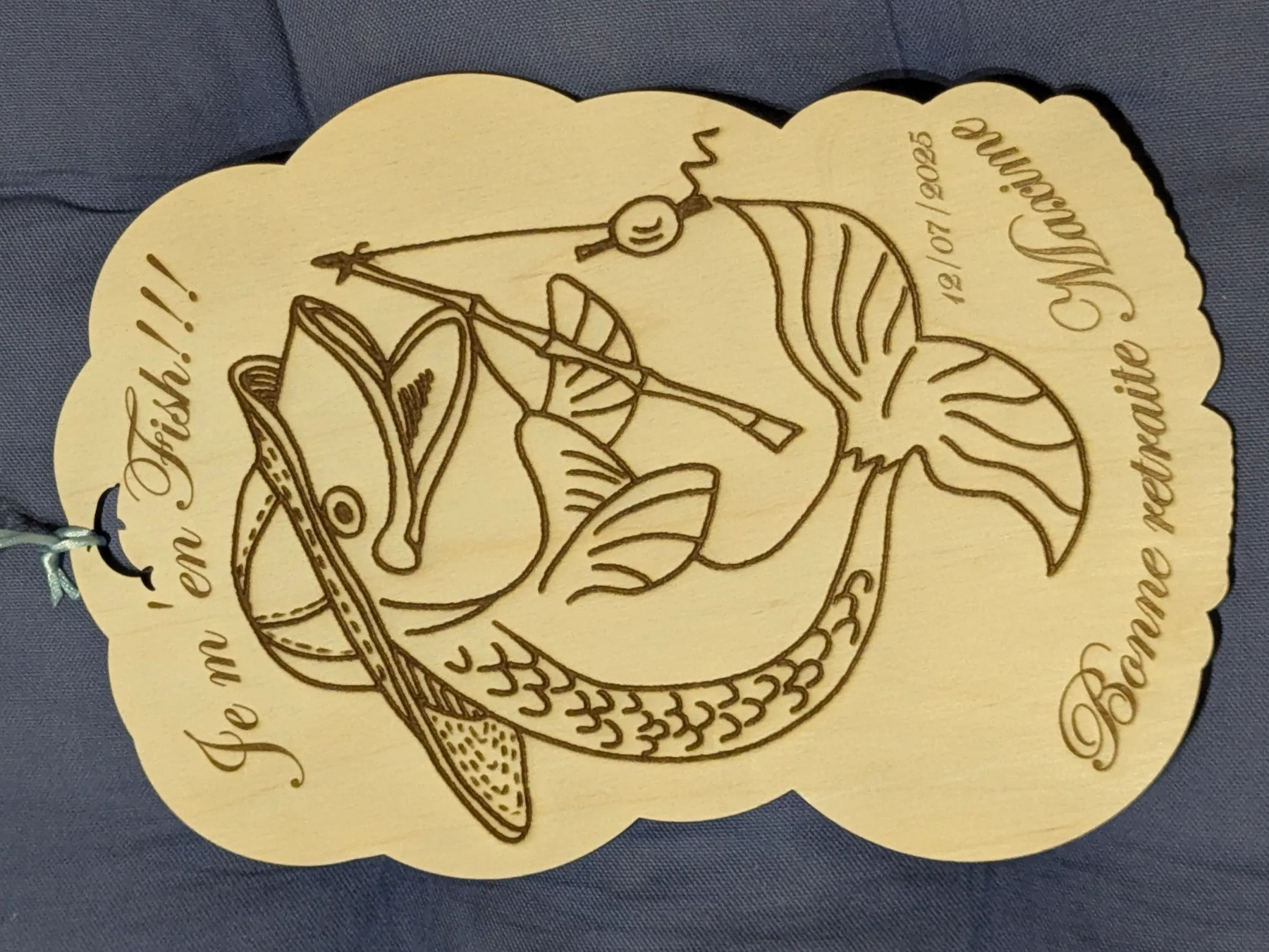 Fishmonger's Retirement Gift, French retirement gift design