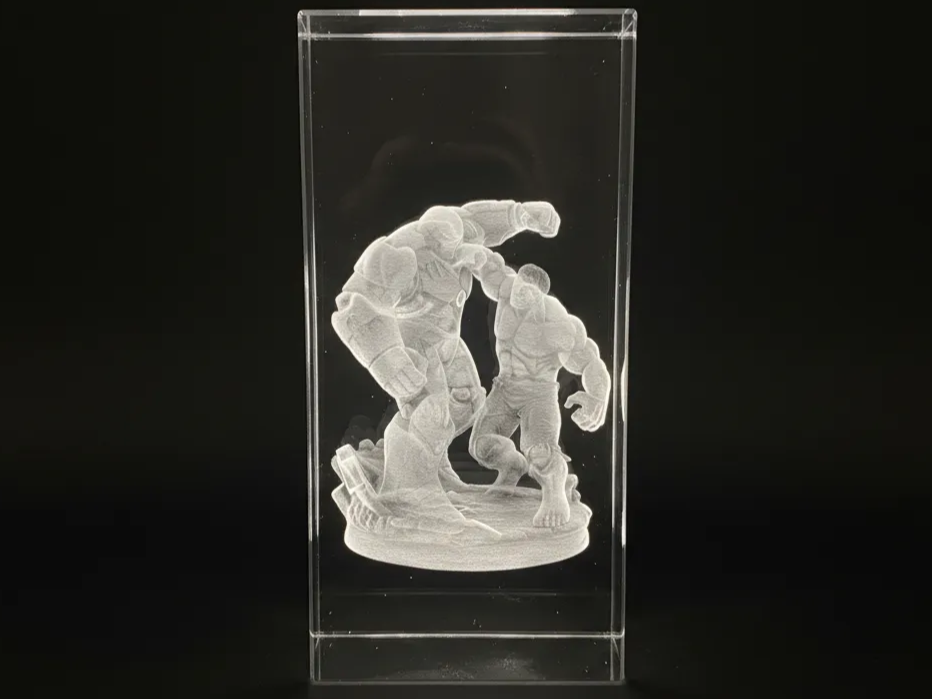 Hulk vs Iron Man 3D crystal prism block gift idea