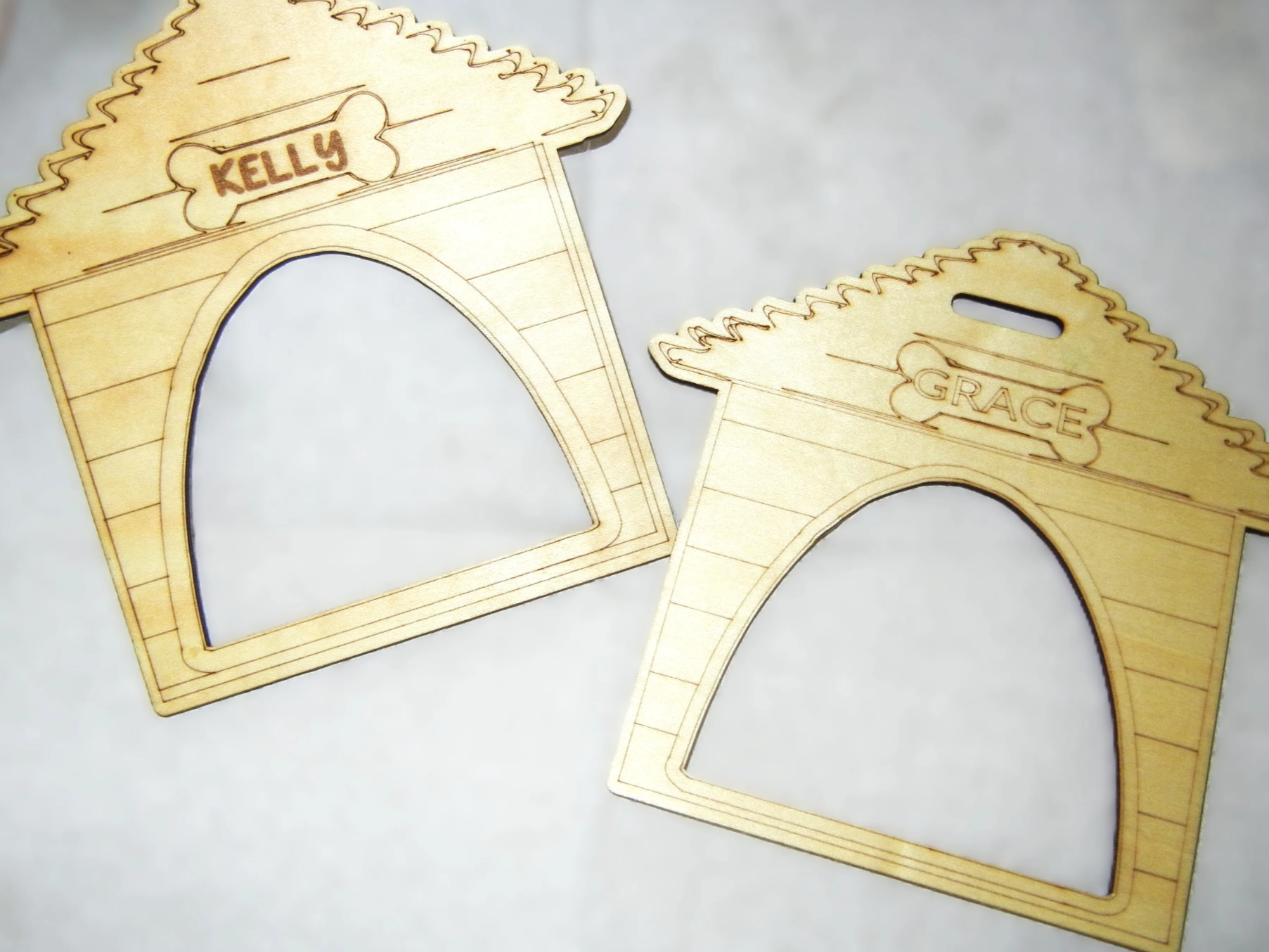 Personalized Wooden Dog House Frames with Names pet name plate design