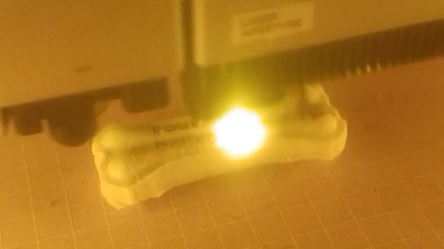 [Laser cut and engrave] Os à mâcher pour chien avec inscription Pour avoir de belles dents