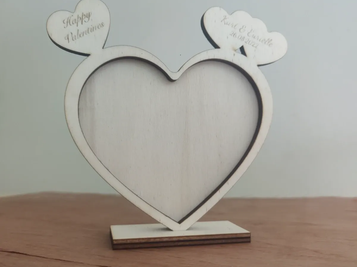 Heart Photo Frame birthday gift for girlfriend idea