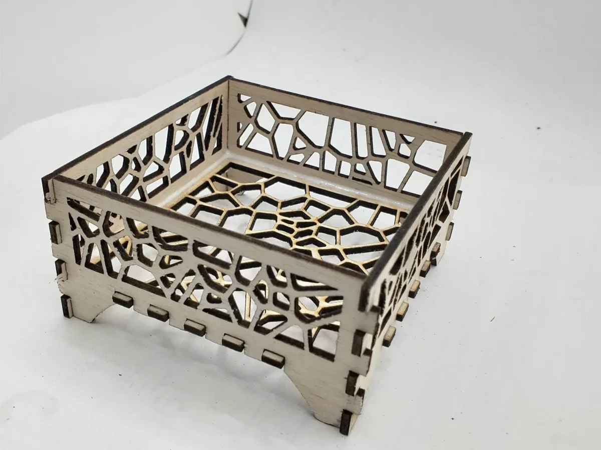 Voronoi pattern birch plywood coaster holder