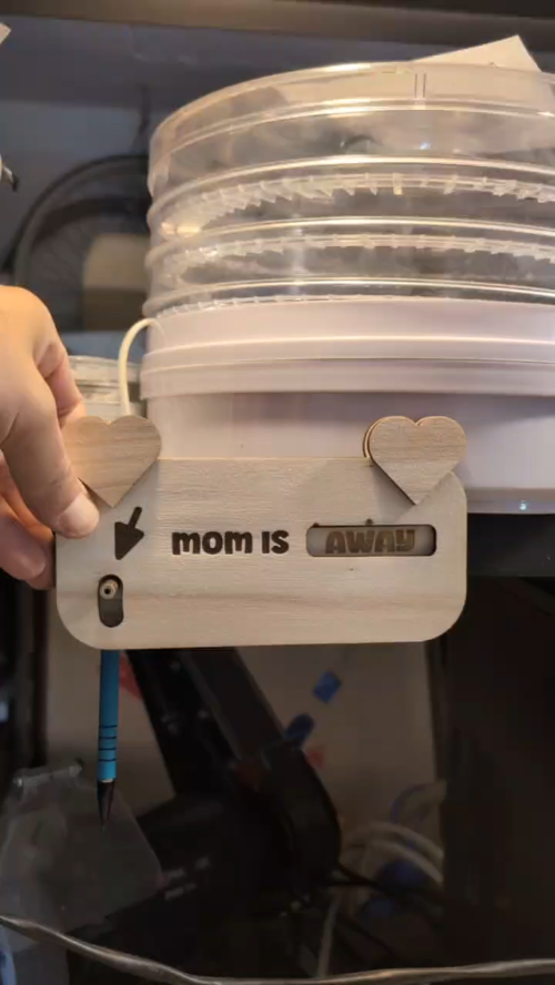 [Laser cut and engrave,Other] Where is MOM?