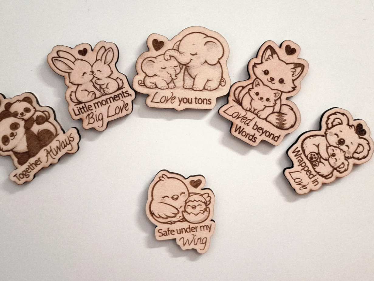 Kawaii mama bird and baby chick magnet laser engraved on wood