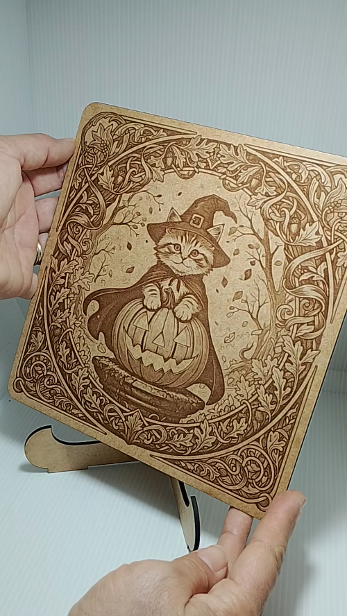 [Laser cut and engrave] Laser Engraved Halloween Cat with Pumpkin Decorative Wooden Plaque