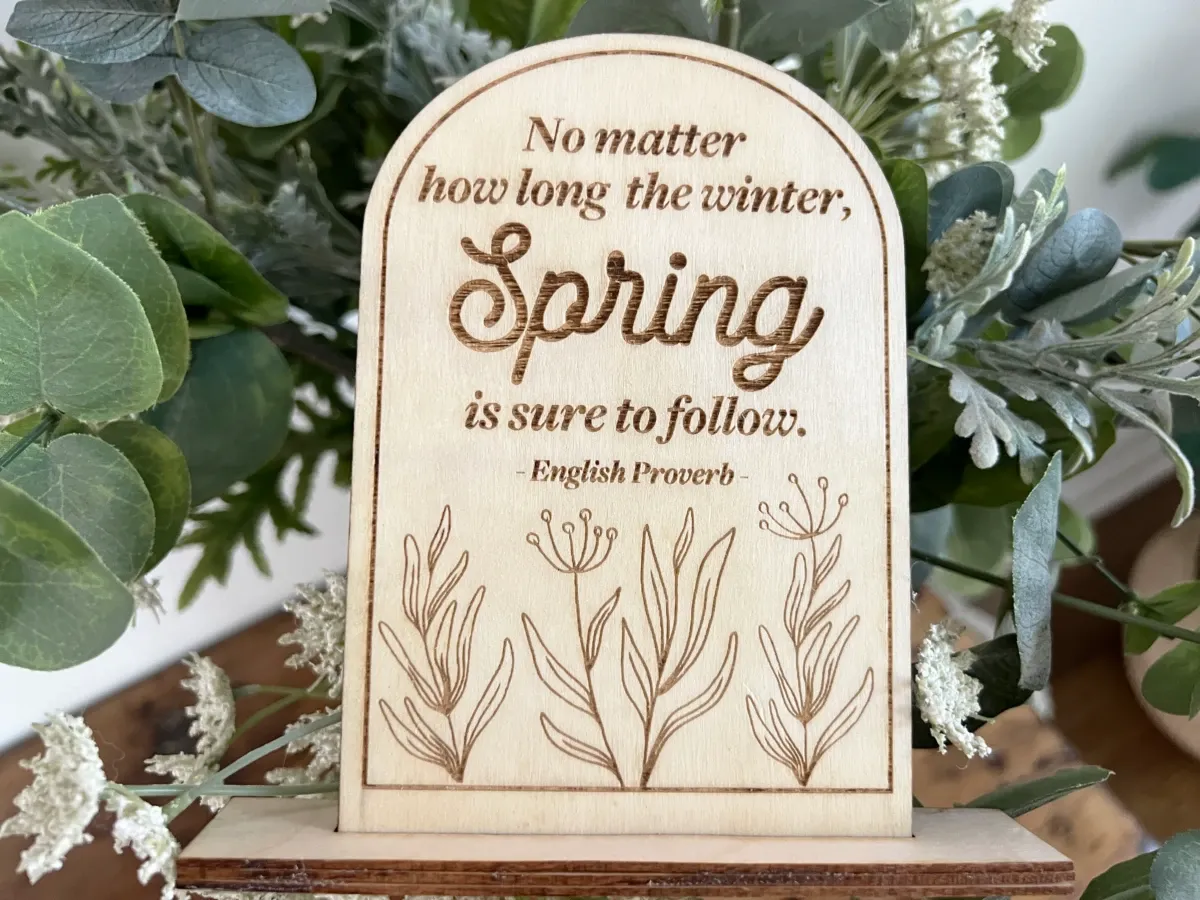 Pancarte de printemps avec proverbe inspirant