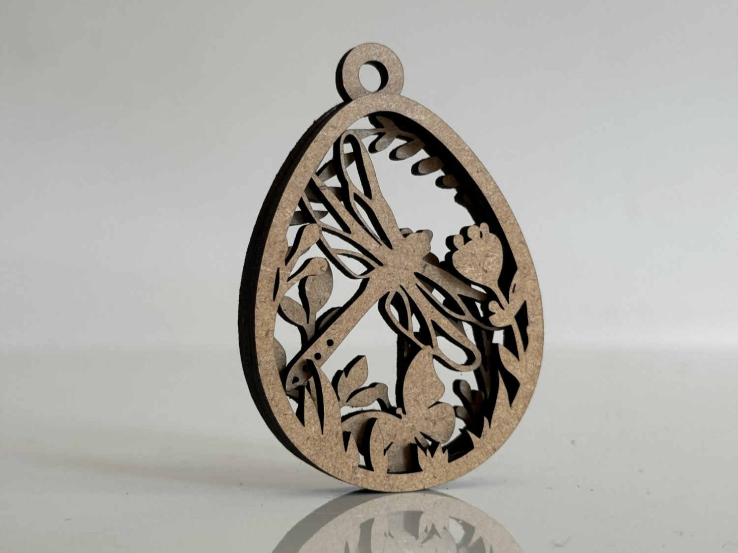 Easter Egg Tag with Dragonfly easter gift design