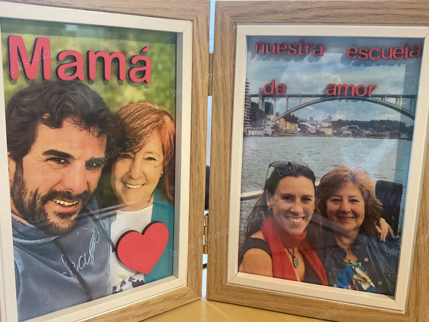 Framed photo collage for Mamá with love messages