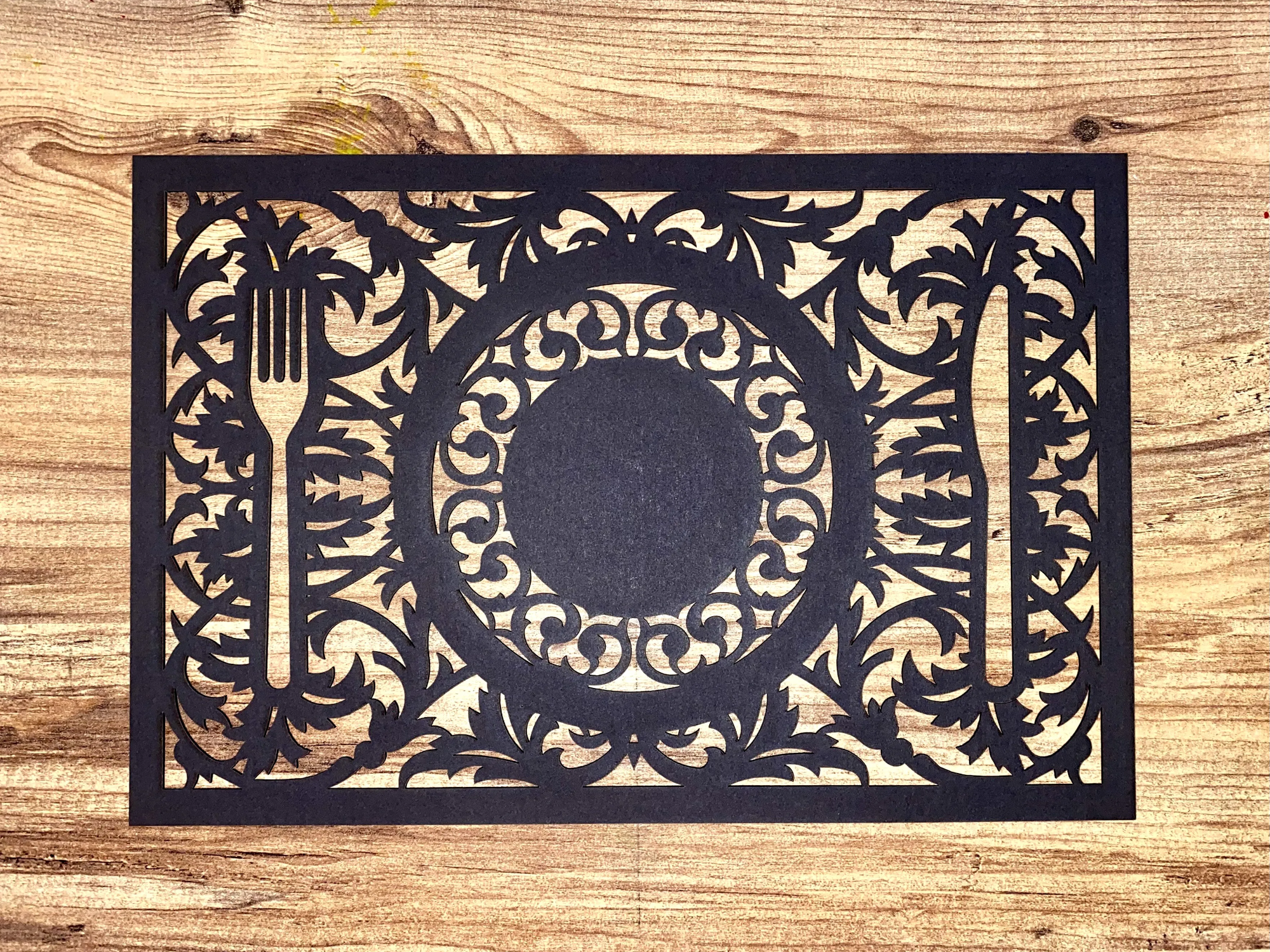 Decorative Engraved Meal Mat dining table decor and centerpiece idea